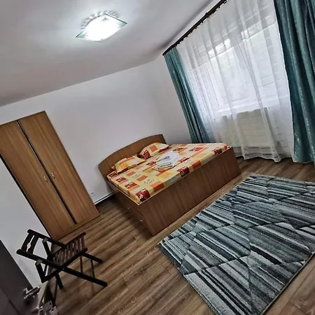 Casa Din Două Mai